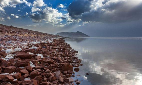 سطح دریاچه ارومیه 311 کیلومترمربع افزایش یافت