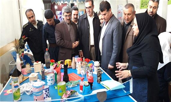 نمایشگاه کاریکاتور و صنایع دستی در سردشت گشایش یافت