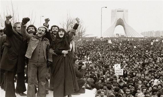 انقلاب اسلامی به تمامی اقوام و مذاهب هویت بخشیده است