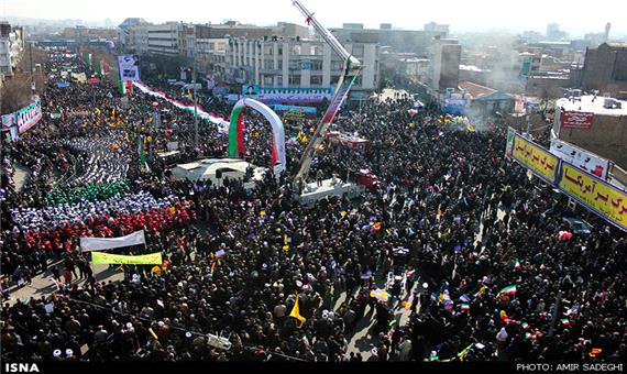 دعوت نهادها و ادارات مختلف از مردم برای حضور در راهپیمایی 22 بهمن ماه