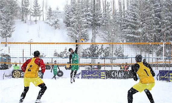 تیم نقده به جمع 6 تیم تور اروپایی والیبال روی برف صعود کرد