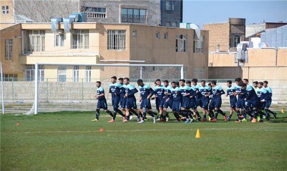 تیم فوتبال 90 ارومیه برای بقا در جام آزادگان تلاش می کند