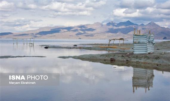 نباید به شرایط فعلی دریاچه ارومیه مغرور شویم