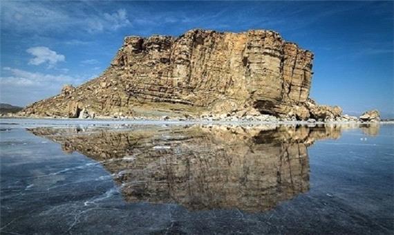 حجم آب دریاچه ارومیه از مرز 4 میلیارد متر مکعب گذشت