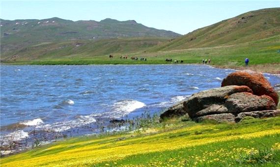 فرماندار اردبیل: احیای دریاچه نئور حرکت ماندگار زیست محیطی است