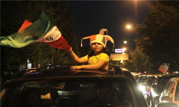 خوشحالی مردم ارومیه پس از برد شیرین والیبال ایران مقابل لهستان