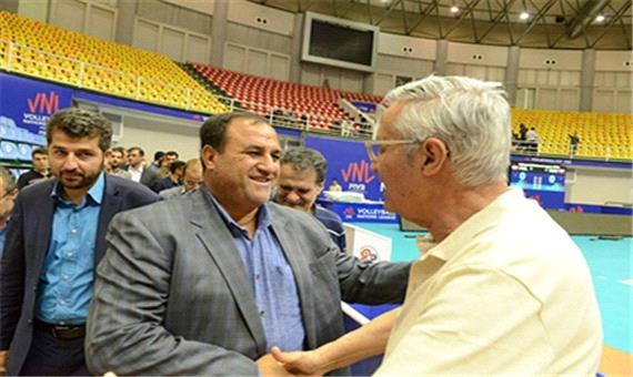 شهردار ارومیه دیروز همراه با مدیران شهرداری از مجموعه ورزشگاه شش هزارنفری غدیر بازدید به عمل آورد - پرتال شهرداری ارومیه
