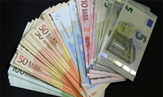 قاچاقچی یورو در آذربایجان‌غربی 720میلیون ریال جریمه شد